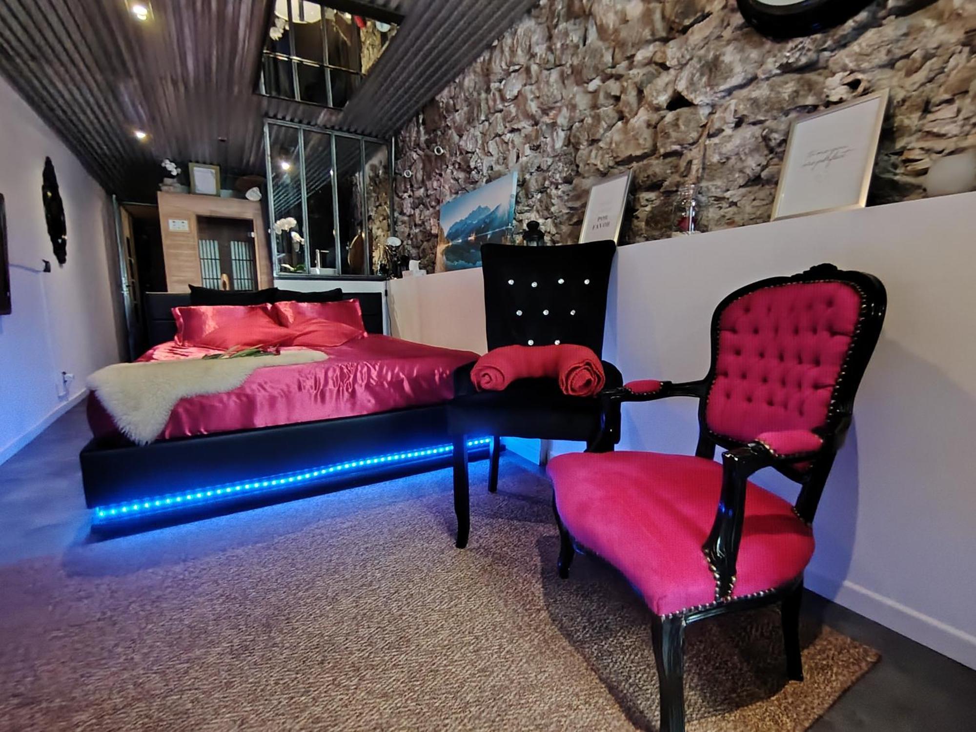 Sweet Loft Grenoble-Love Room Avec Jacuzzi & Sauna エクステリア 写真